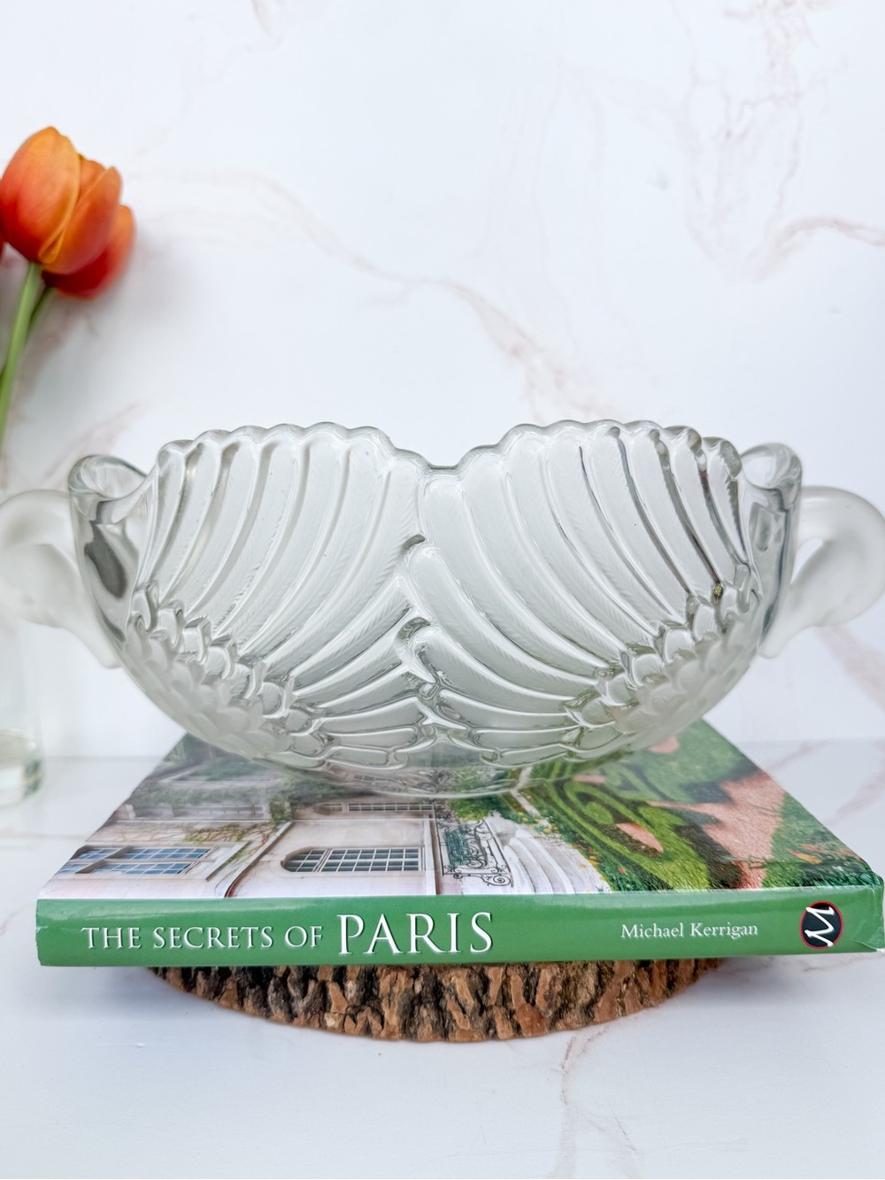 Vintage Mikasa Hollywood Regency Swans Frosted Glass Crystal Centerpiece Bowl
